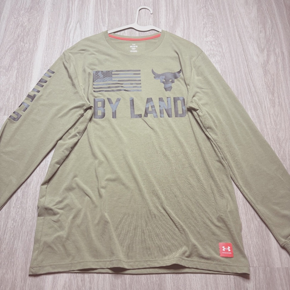 Under Armor NEW Meduim Army Green Project Rock Long Sleeved Shirt